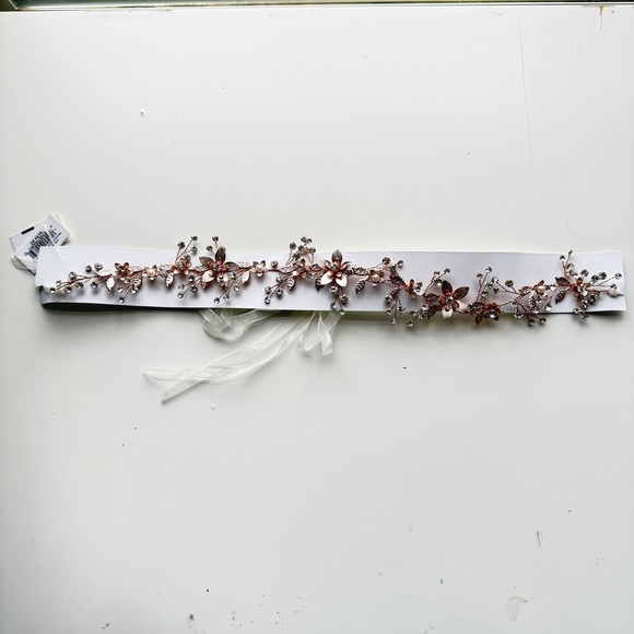 Rose Gold Crystal Flower Bridal Sash Sparkle‎ - Picture 2 of 10
